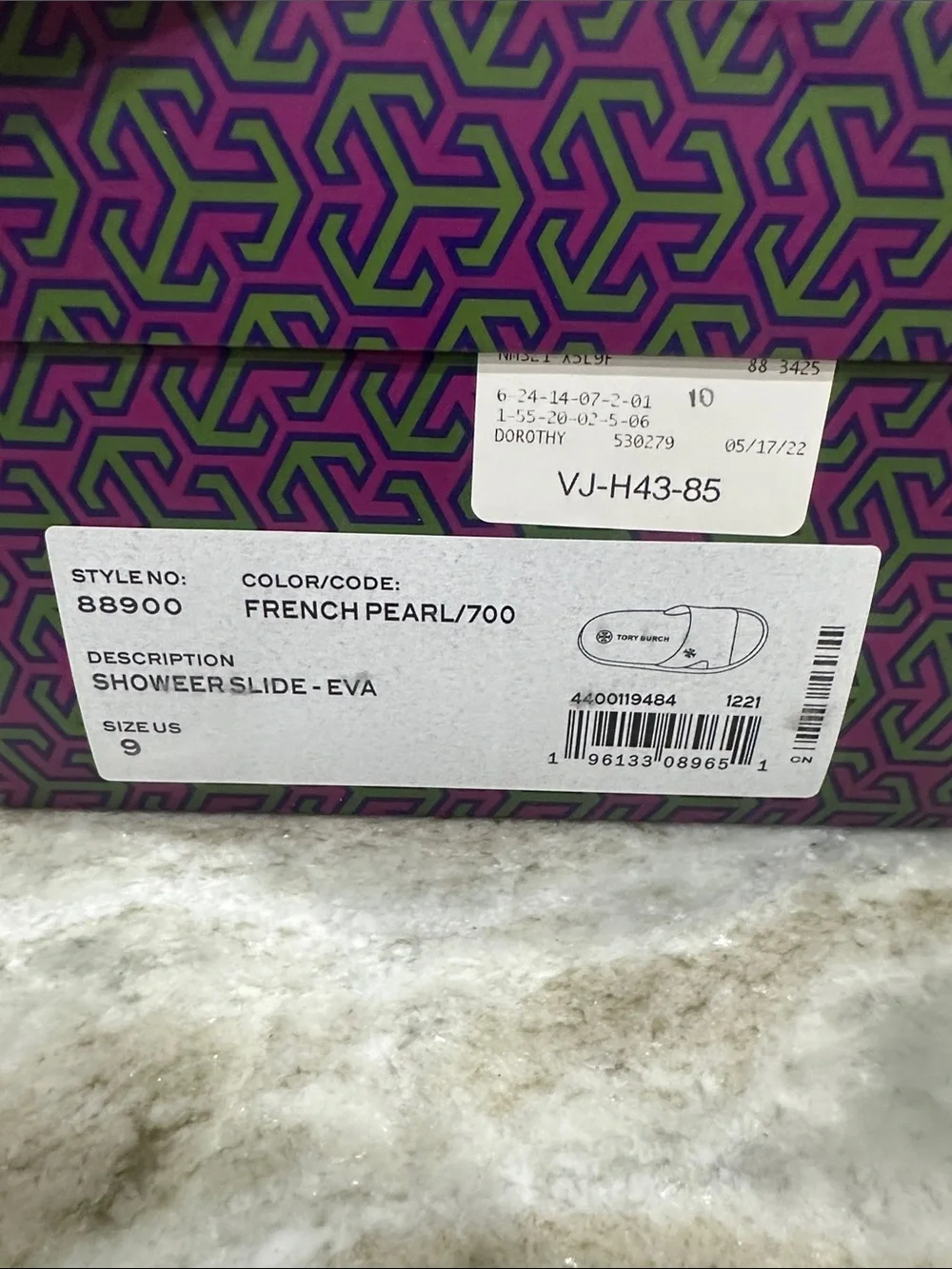 Authentic Tory Burch French Pearl Slide Sandals in Cream size 9